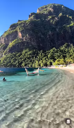 Shallow turquoise waters at Sugar Beach, St. Lucia